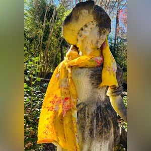 Elegant Velvet Scarf made of the finest quality Silk and Rayon Velvet